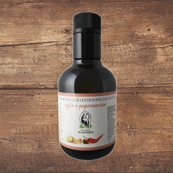MANESTRINI Olivenöl “aglio e peperoncino” 0,25l, MHD 30.10.2022